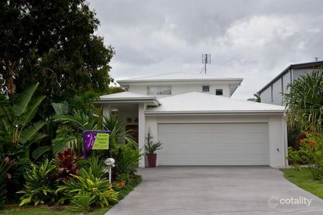 6 Headlands Ct, Moffat Beach, QLD 4551