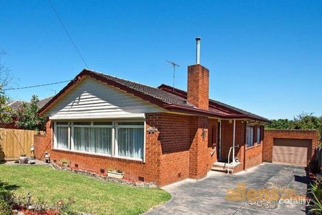 22 Deakin St, Mitcham, VIC 3132