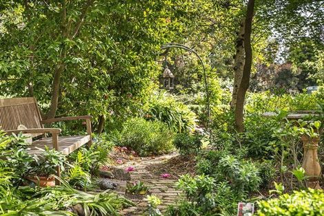 Property photo of 28 Meadow Lane Mount Eliza VIC 3930