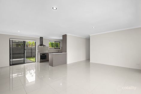 6 Sigatoka Pl, Clear Island Waters, QLD 4226