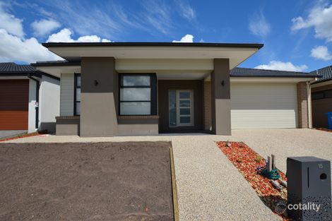 15 Marshy Ave, Cranbourne East, VIC 3977