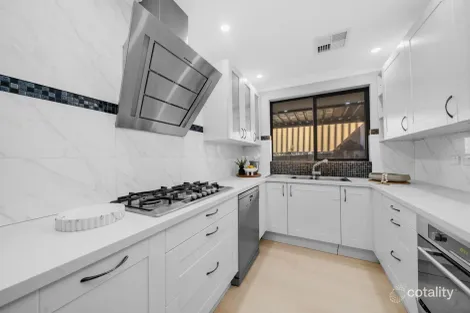 Property photo of 19 Squire Avenue Heathridge WA 6027