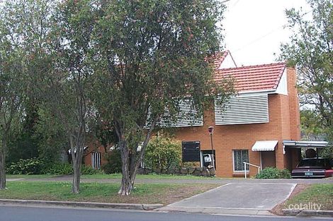 707 Old Cleveland Rd, Camp Hill, QLD 4152