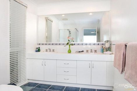 Property photo of 28 Corsair Crescent Sunrise Beach QLD 4567