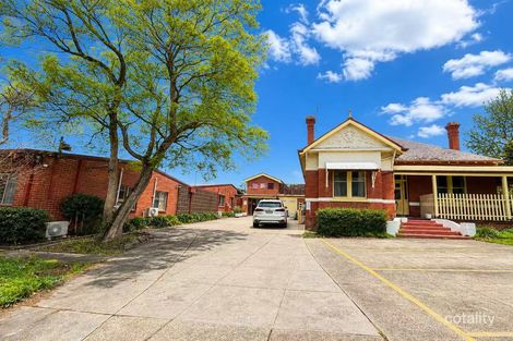 32-34 Kangerong Rd, Box Hill, VIC 3128