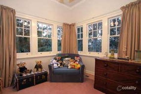 Property photo of 135 Ridge Road Mount Dandenong VIC 3767
