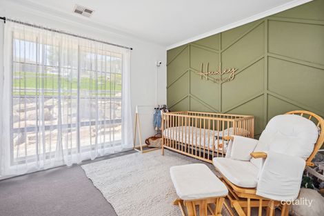 Property photo of 8 Ridge Place Aberfoyle Park SA 5159