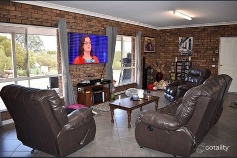 Property photo of 34 Wheatley Road Loxton SA 5333