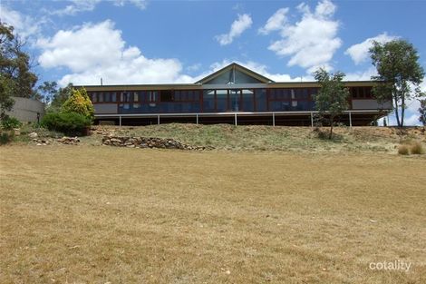 Property photo of Marks Crescent Oberon NSW 2787