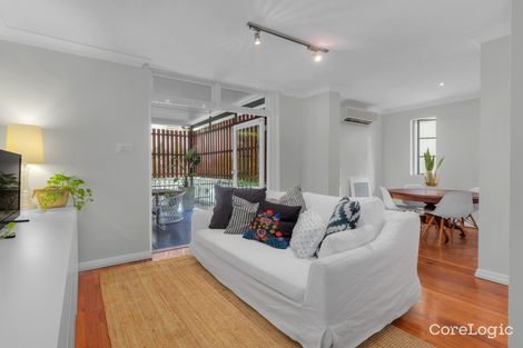 Property photo of 1/430 Sandgate Road Albion QLD 4010