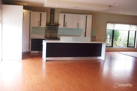 Property photo of 11 Sunview Court Sunbury VIC 3429