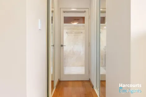 Property photo of 3 Fairway Place Cooloongup WA 6168