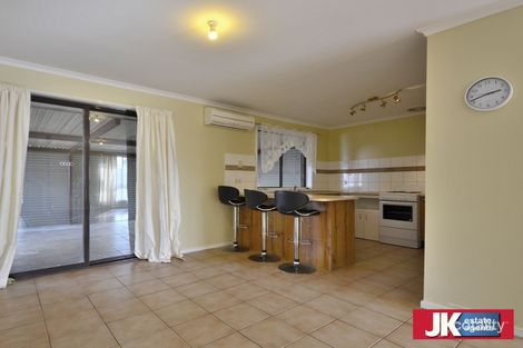 Property photo of 1 Pitta Close Werribee VIC 3030