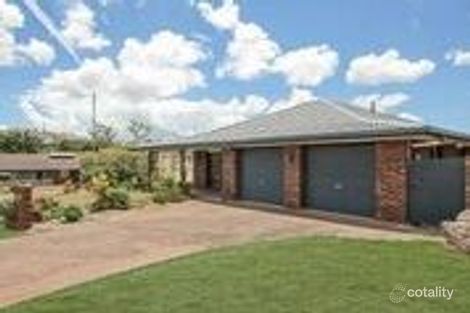 Property photo of 1 Banwell Crescent Carindale QLD 4152