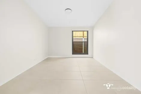 Property photo of 8 Skylark Street Bellbird Park QLD 4300