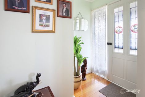 Property photo of 21 Lyell Street Gisborne VIC 3437