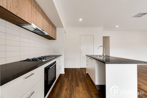 Property photo of 39 Ravello Avenue Berwick VIC 3806