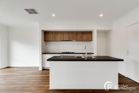 Property photo of 39 Ravello Avenue Berwick VIC 3806