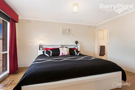 Property photo of 36 Guildford Crescent Narre Warren VIC 3805