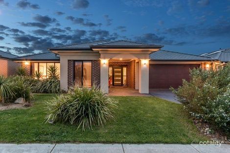 6 Datura Ave, Cranbourne North, VIC 3977