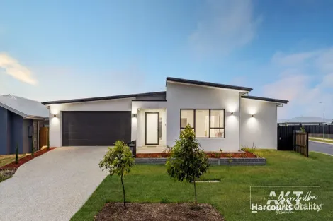 72 Pinnacles St, Yarrabilba, QLD 4207