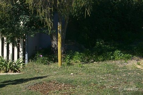 Property photo of 3 Polygon Place Greenmount WA 6056