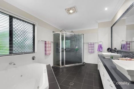 Property photo of 10 Amarillo Place Springfield Lakes QLD 4300