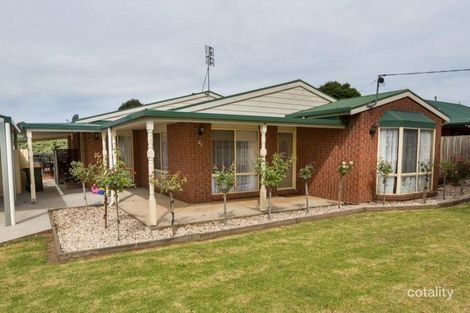 27 Wirra Mirra Dr, Wurruk, VIC 3850