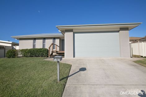 Property photo of 5 Yates Place West Kempsey NSW 2440