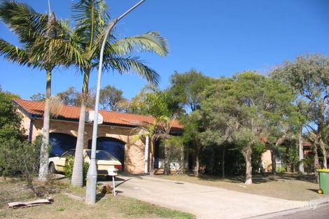 44 Murrumbidgee Cres, Bateau Bay, NSW 2261