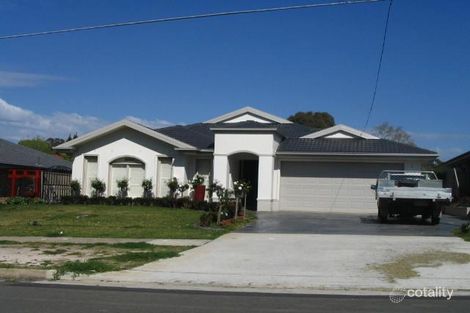 19 Stewart Ave, Hammondville, NSW 2170