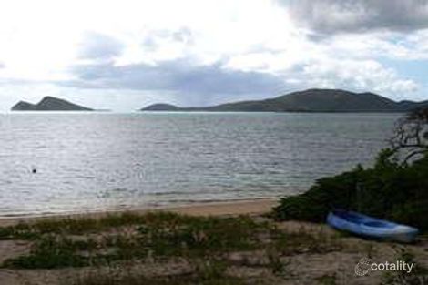 Property photo of 106 Gloucester Avenue Hideaway Bay QLD 4800