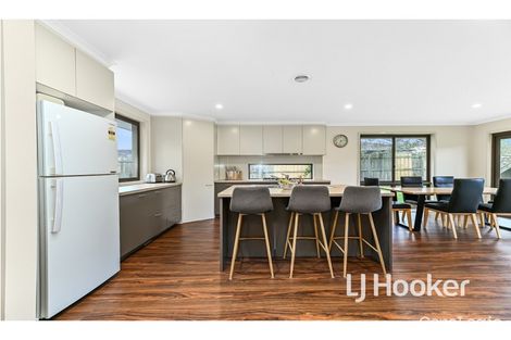 Property photo of 14 Van Haaster Grove Skye VIC 3977