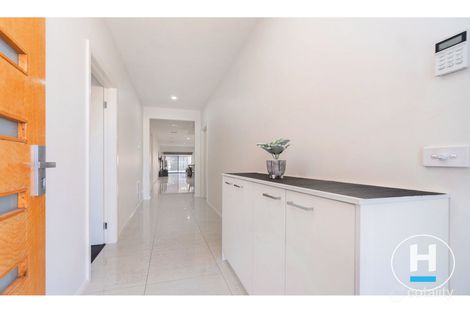 Property photo of 161 Newbury Boulevard Craigieburn VIC 3064