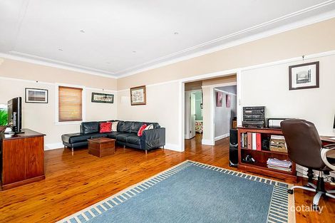 Property photo of 42 Arthur Street Rodd Point NSW 2046