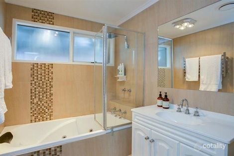 Property photo of 10 Dalton Drive Tyabb VIC 3913