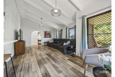 Property photo of 16 Orchid Street Centenary Heights QLD 4350