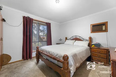 Property photo of 41 Kensington Way Burton SA 5110
