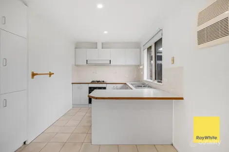 Property photo of 21 Canonbury Circle Seabrook VIC 3028
