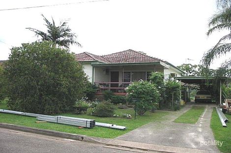 83 Bushland Dr, Taree, NSW 2430