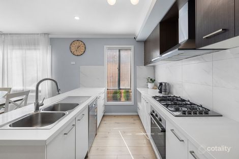 Property photo of 26 Mervyn Way Mambourin VIC 3024