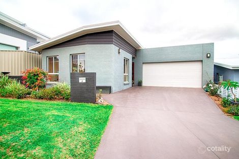 3 Cowries Ave, Shell Cove, NSW 2529