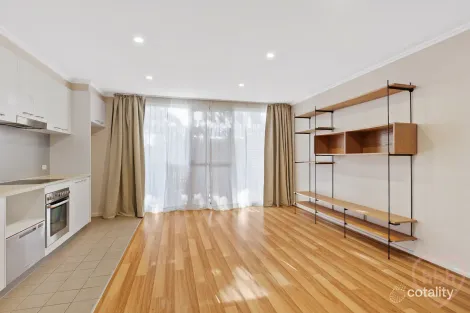 Property photo of 4/123 Lowanna Street Braddon ACT 2612