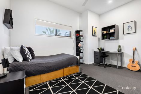 Property photo of 2 Health Place Murarrie QLD 4172