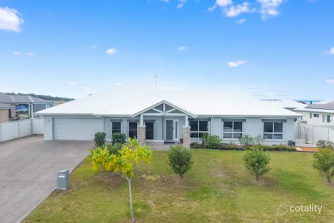 3 Catalina Ct, Booral, QLD 4655