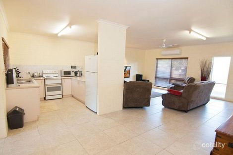Property photo of 26 Kangaroo Street Bentley Park QLD 4869