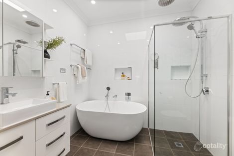 Property photo of 63 Bunarba Road Gymea Bay NSW 2227