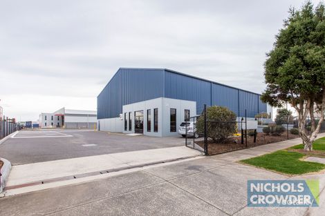 34 Exchange Dr, Pakenham, VIC 3810