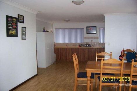Property photo of 5 Carmick Way Ferndale WA 6148