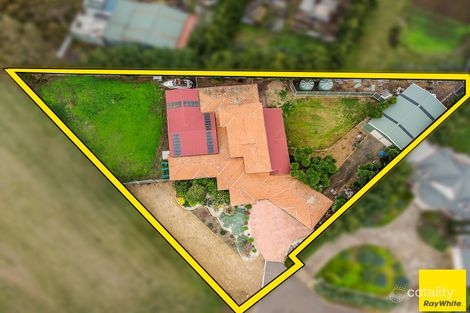 Property photo of 2 Juno Close Hoppers Crossing VIC 3029